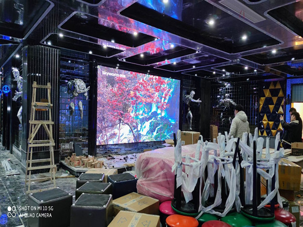 稷山室内P2.5全彩显示屏